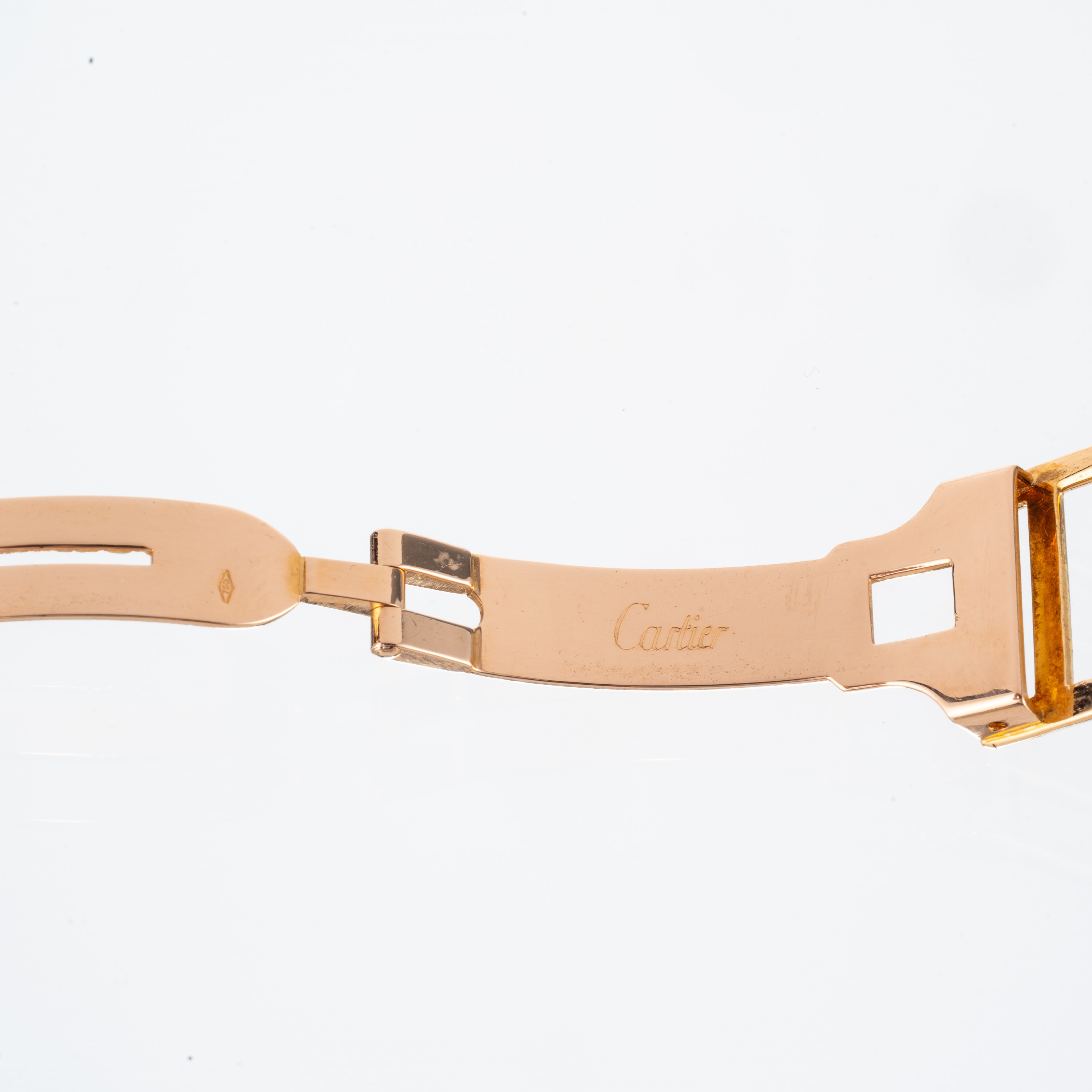 Cartier - Tank Louis Automatic 18K oro giallo con quadrante bianco