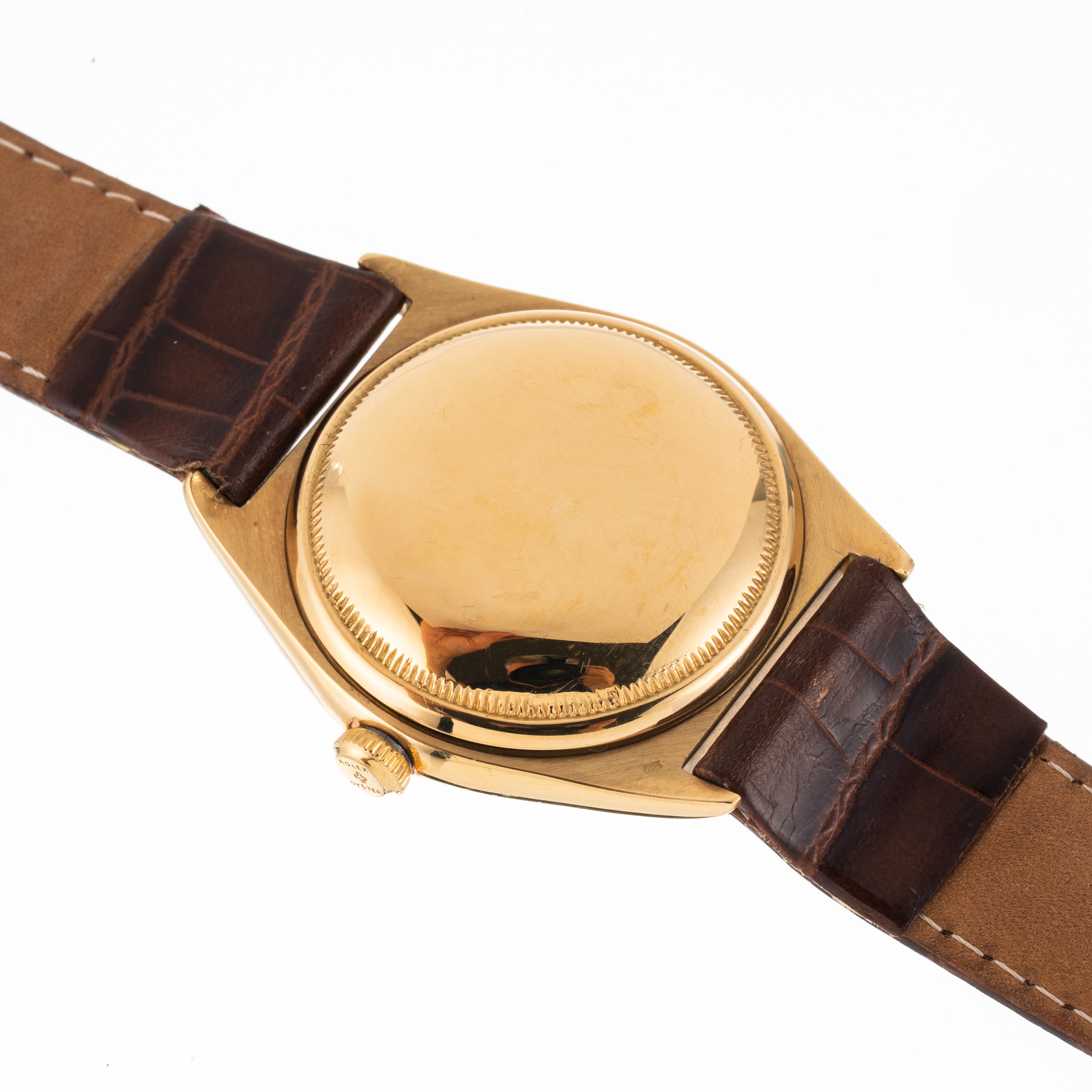 Rolex - Ovettone 5030 in oro giallo 18 kt con quadrante bianco e datario a ore tre