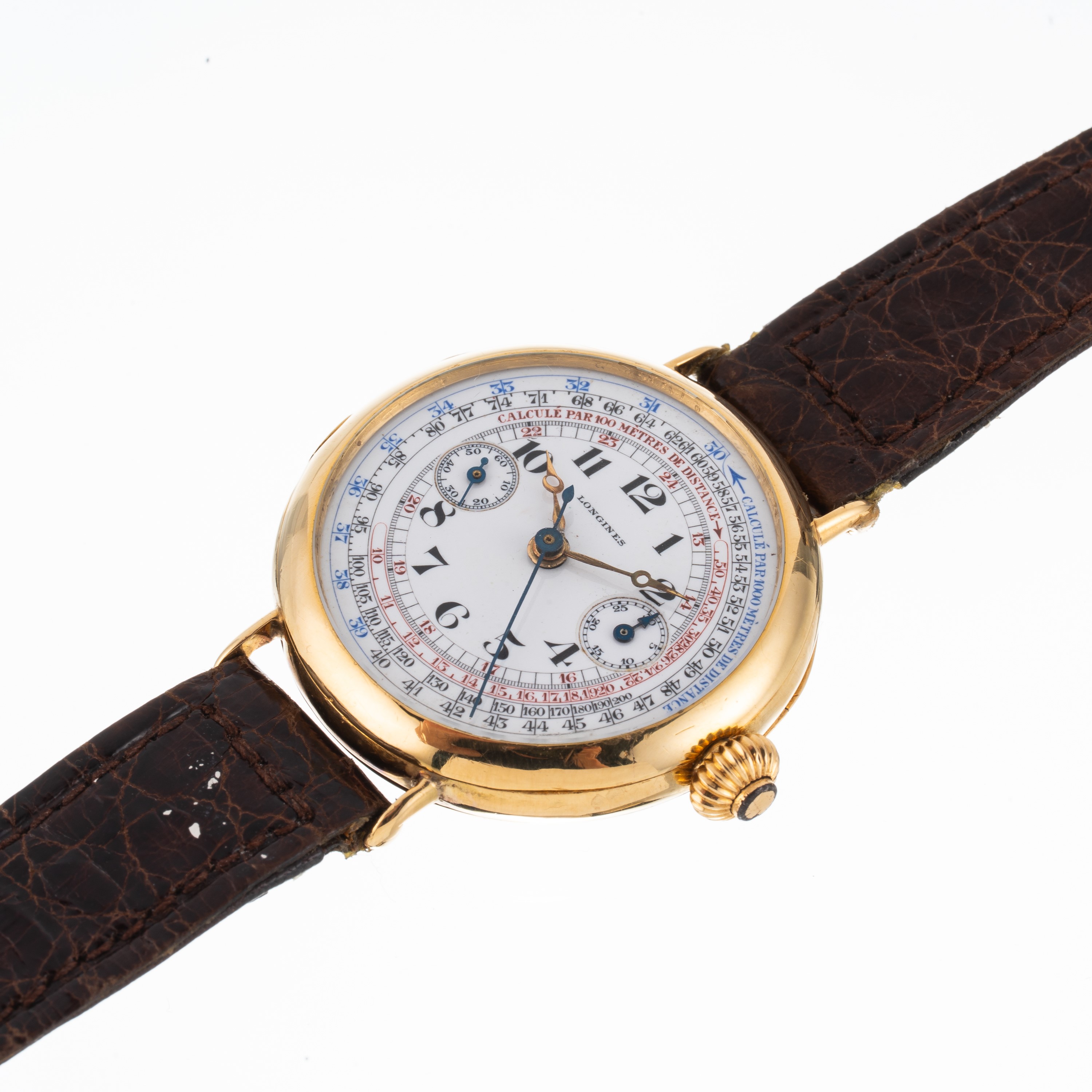 Longines - Cronografo monopulsante a carica manuale in oro giallo 18 kt con quadrante in porcella...
