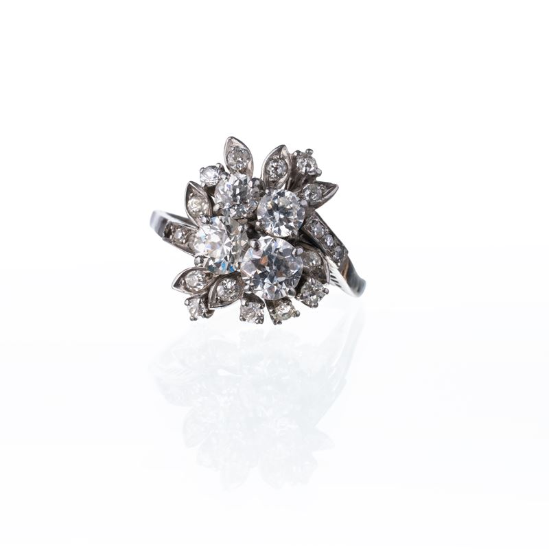 Anello in platino con diamanti taglio Vecchia Europa