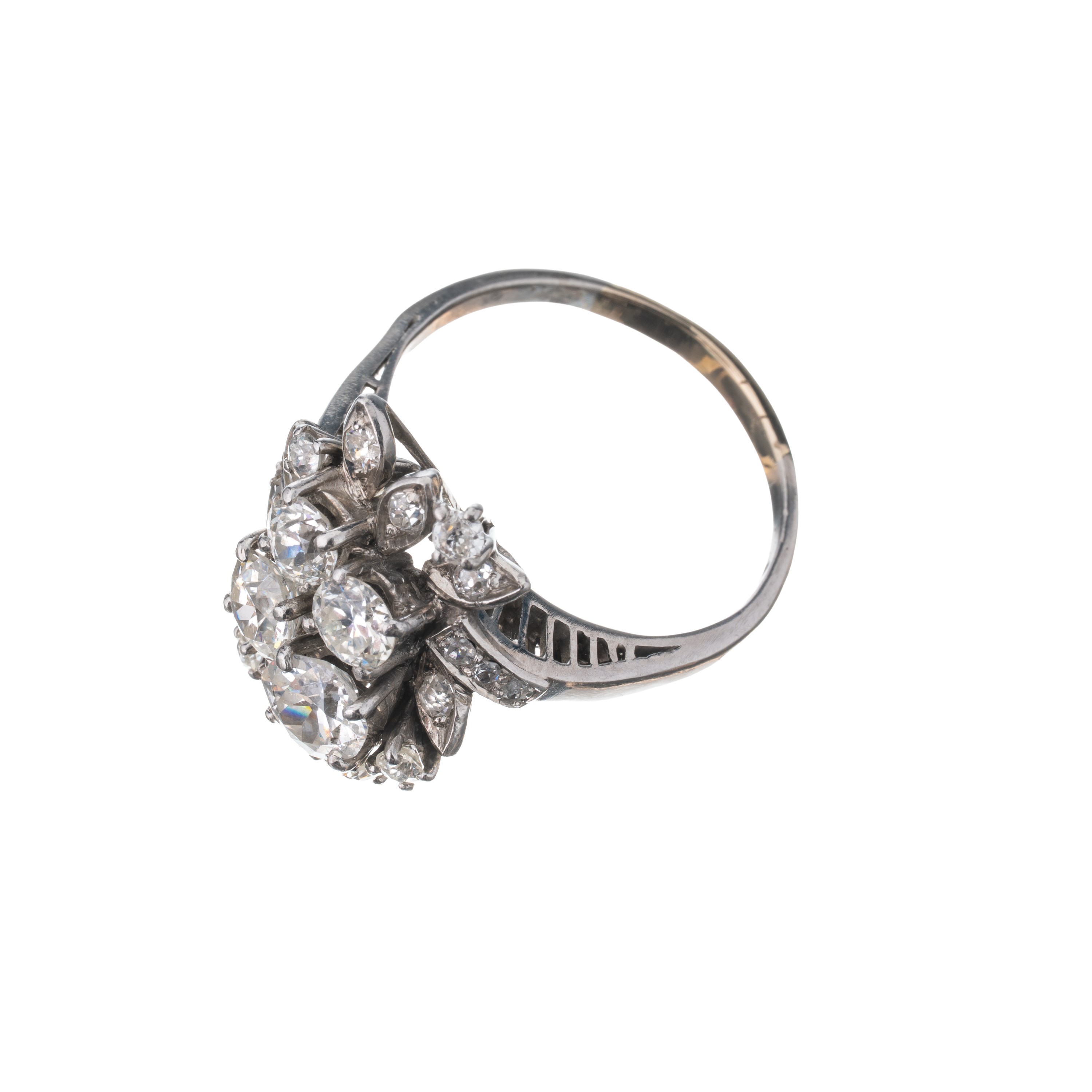 Anello in platino con diamanti taglio Vecchia Europa