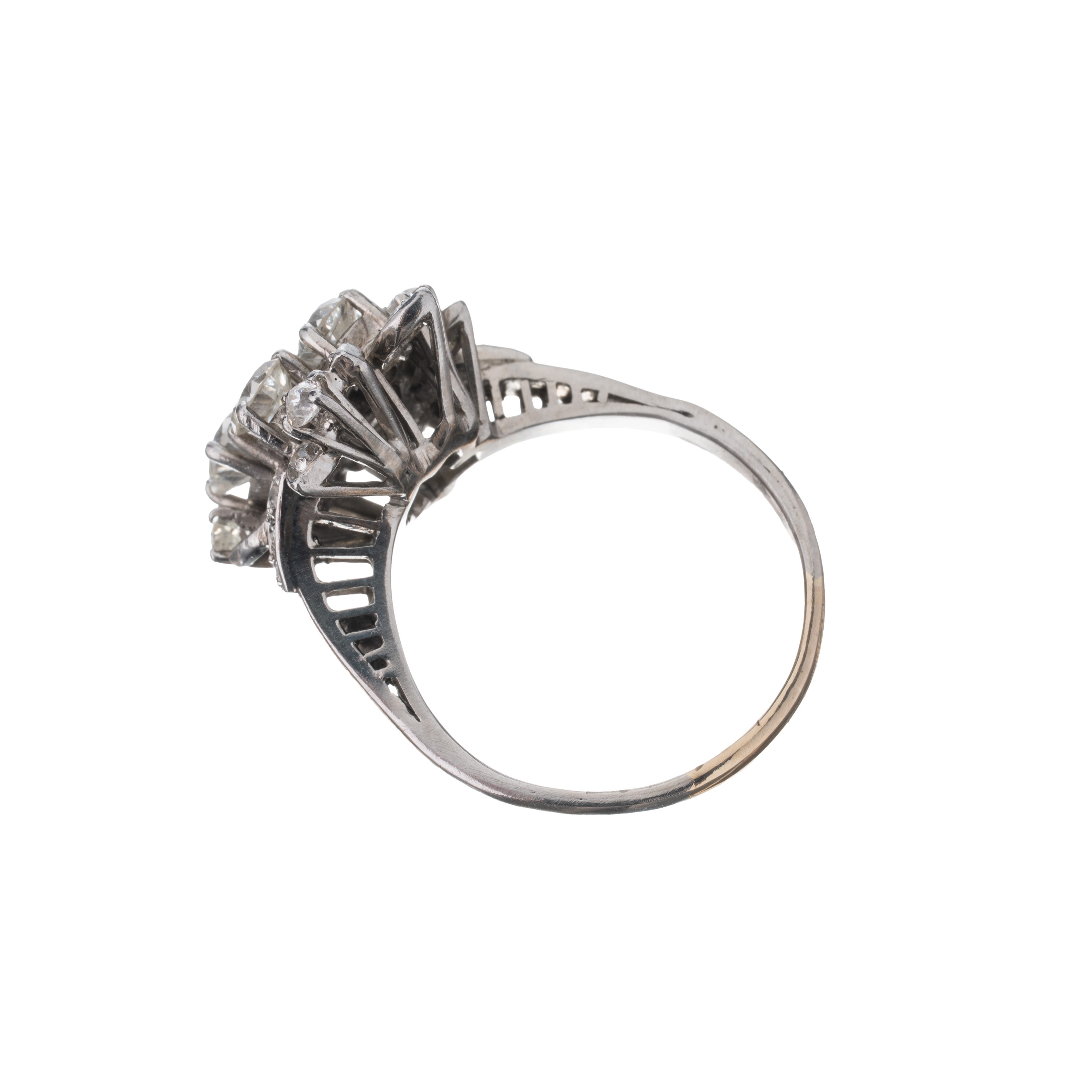 Anello in platino con diamanti taglio Vecchia Europa