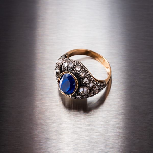 ANELLO IN ORO 18 KT E ARGENTO CON ZAFFIRO E DIAMANTI