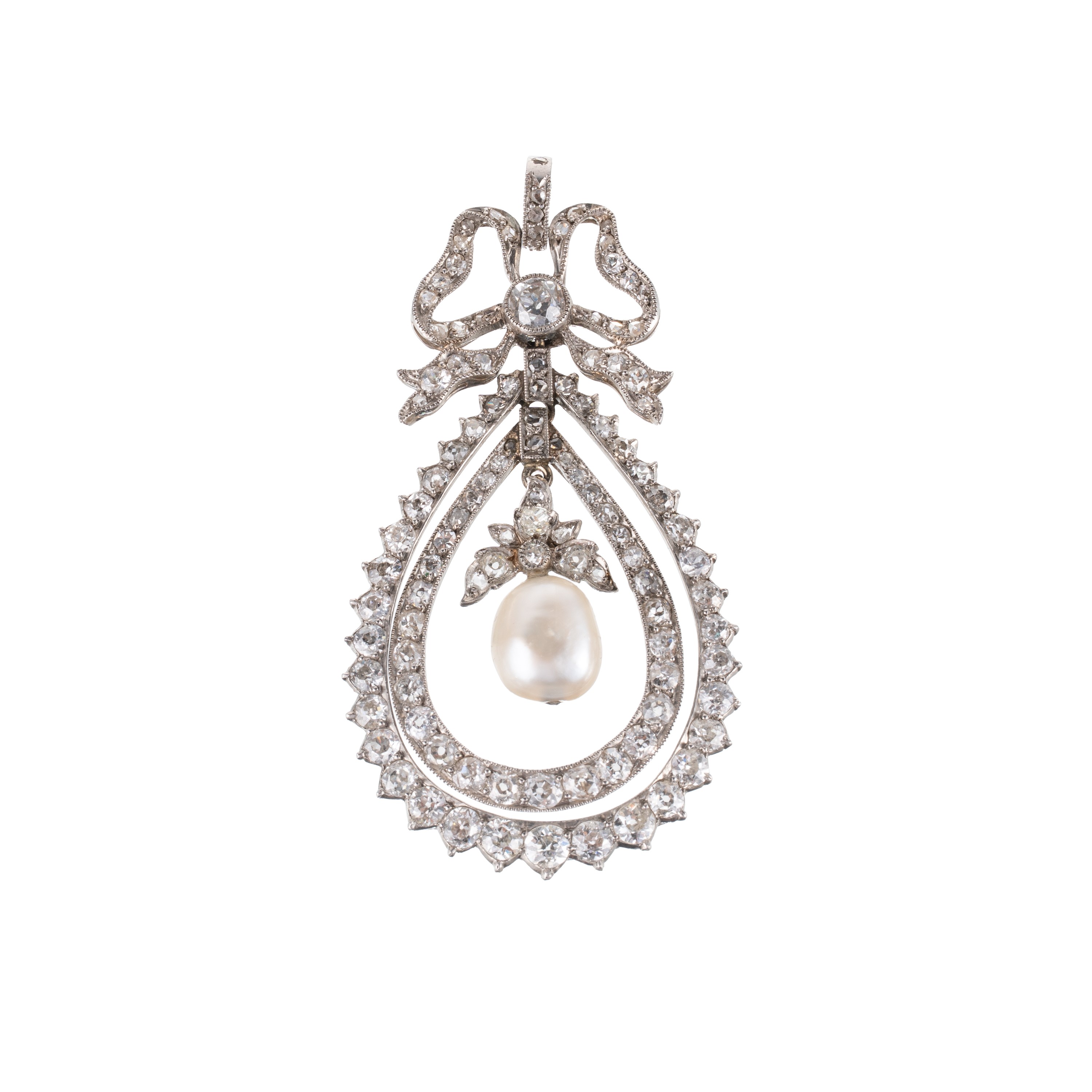 Ciondolo pendente in platino con perla naturale e diamanti (anni '30)