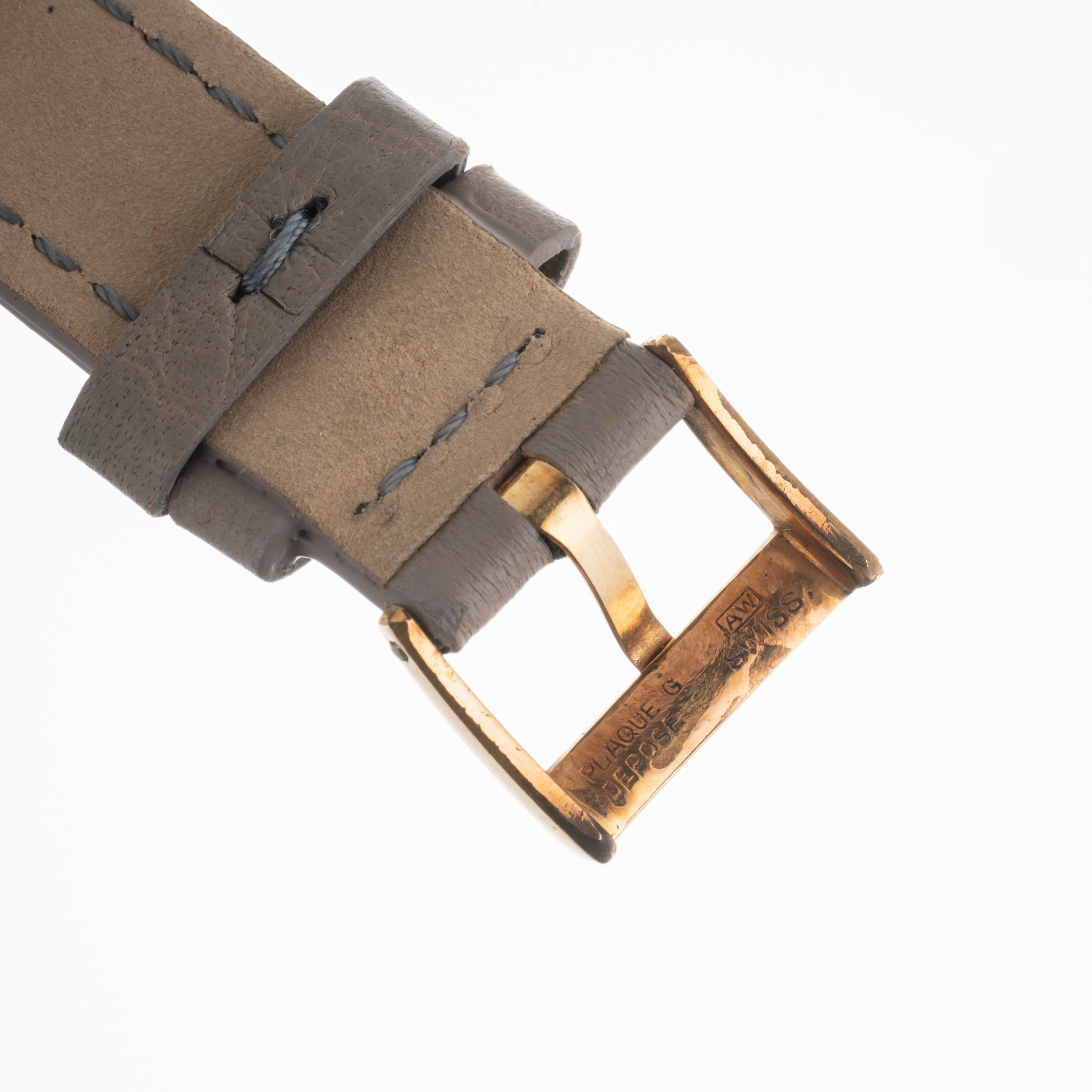 Patek Philippe - Calatrava “Disco volante”, orologio solo tempo in oro giallo 18 kt con quadrante...